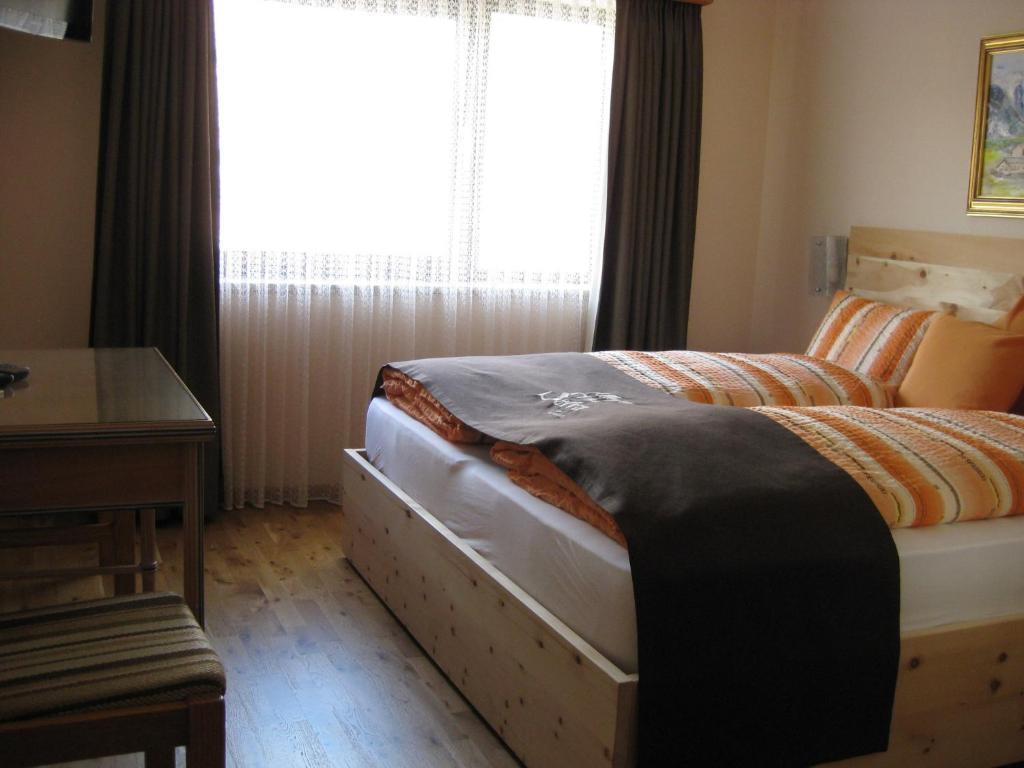 Hotel Pizzeria Selva Zernez Zewnętrze zdjęcie